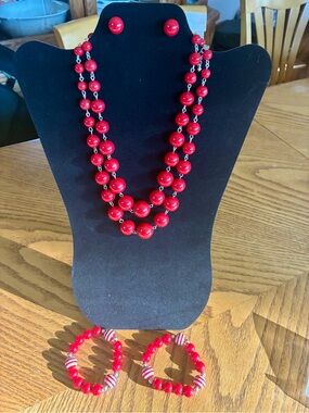 4-Piece Red & White Stripe Beaded Statement Jewelry Set Necklace Bracelet